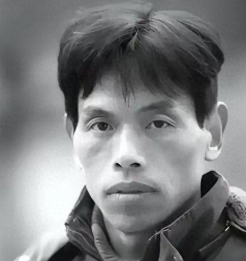 湖北仙桃永长河村的熊庆华，二十年前在村里提起来，没人不撇嘴。一个身强力壮的大老爷