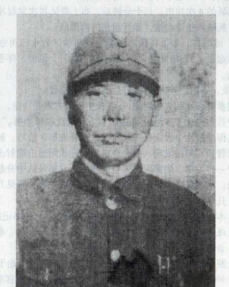 1955年8月27日晚，一代抗日名将余程万的家中遭遇劫匪抢劫。余程万的二夫人和佣