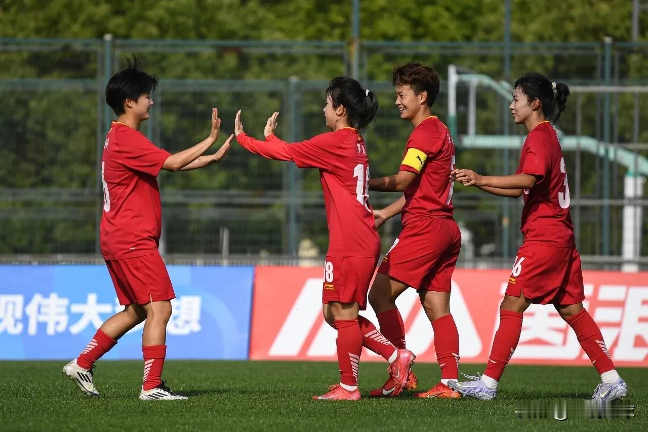 王霜、赵静宜梅开二度，唐涵进球，湖北女足5比0大胜福建，两连胜提前锁定全运会决赛