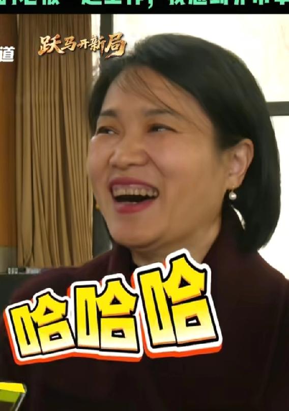 张军霞，河南矿山海外部女销售，开年就可以躺平，等着年底发年终奖了，开工3天，开单