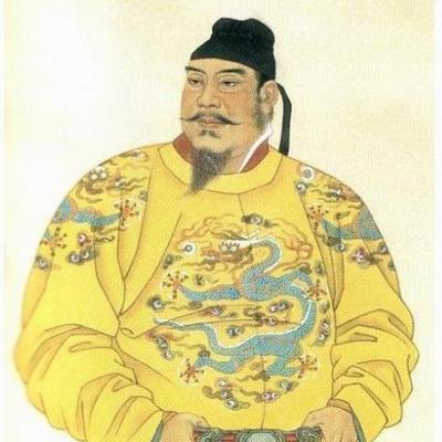 贞观十七年，15岁的李治被立为太子，就在这一年，他与宫女有染，生下两个儿子！李治