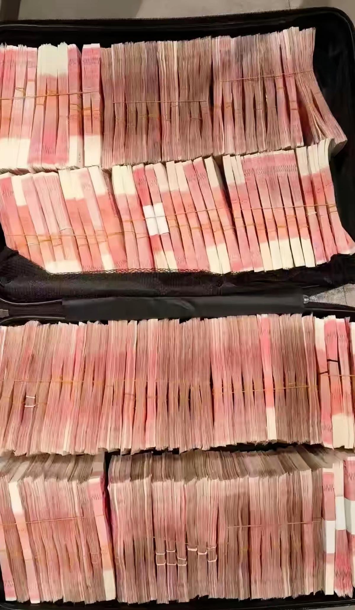 别杠，手里有100万存款，真能把日子过成“低配版神仙生活”。