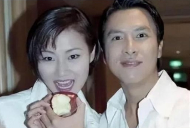 1994年，梁静慈和甄子丹离婚后没多久，发现自己怀孕了，她执意生下来，并且提出复