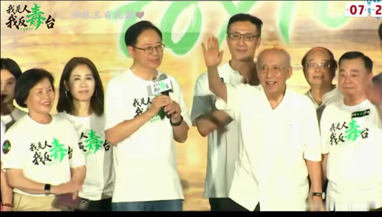 很多人好奇，吴伯雄早就不当党主席了，为啥一句话就能搅动国民党政局？说白了，