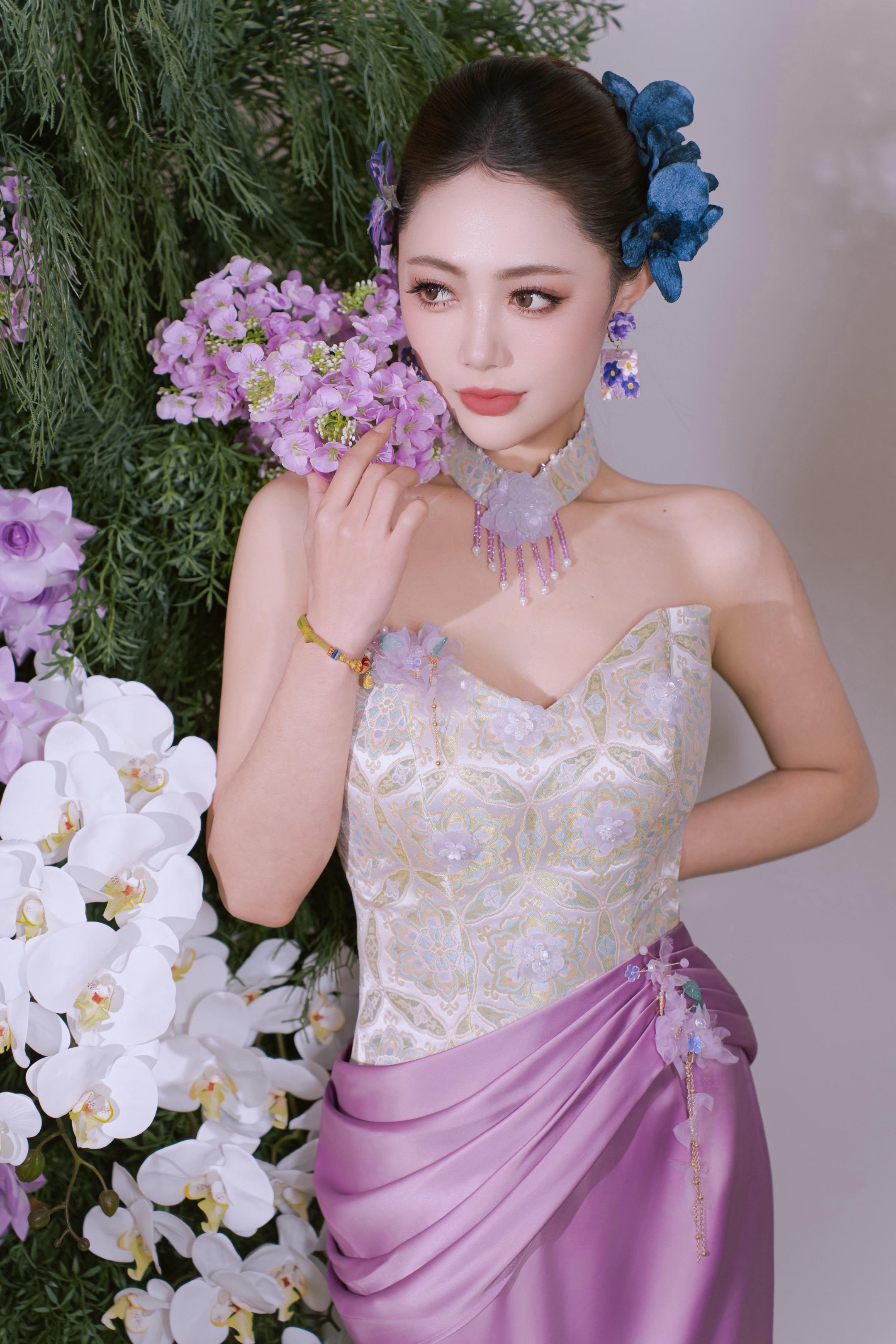 新中式 ◔.̮◔✧