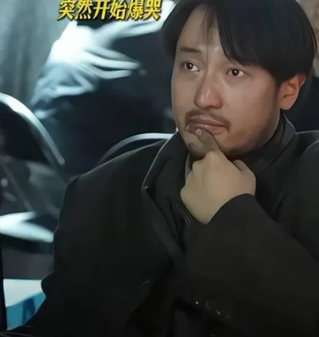 王传君啊王传君你说你演谁不好非得演个汉奸，这下好了，都知道你是个拿命演戏的好