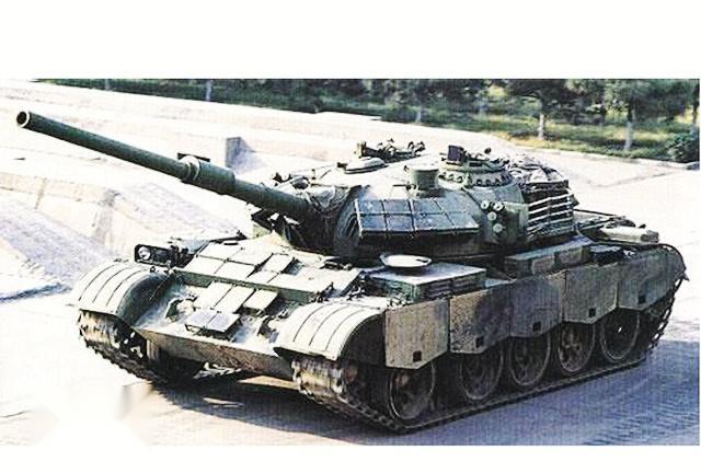 坦克对轰，59D凭什么反杀美式M60？VT-4究竟领先在哪？泰国陆军这次可以说