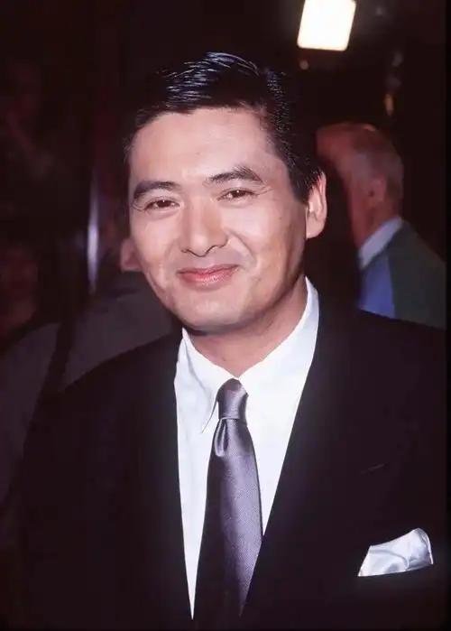 一段很通透的话：“无论任何关系，只要别人不主动联系你了，你就不必再努力了，原因就