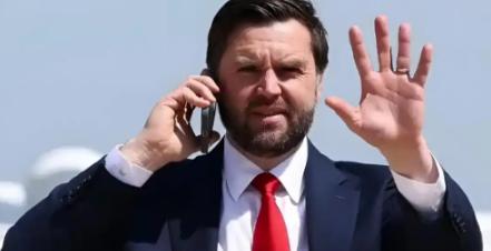 美国的副总统直接掀桌了，他表示：如果中国收复了台湾，那么美国极有可能失去自己的“