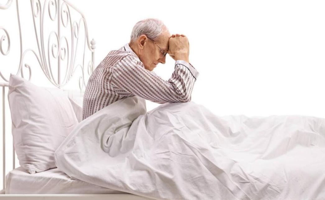 70岁为寿命的决定期，如果早上起床有这5个表现，一般会长寿！一个人过没过好七