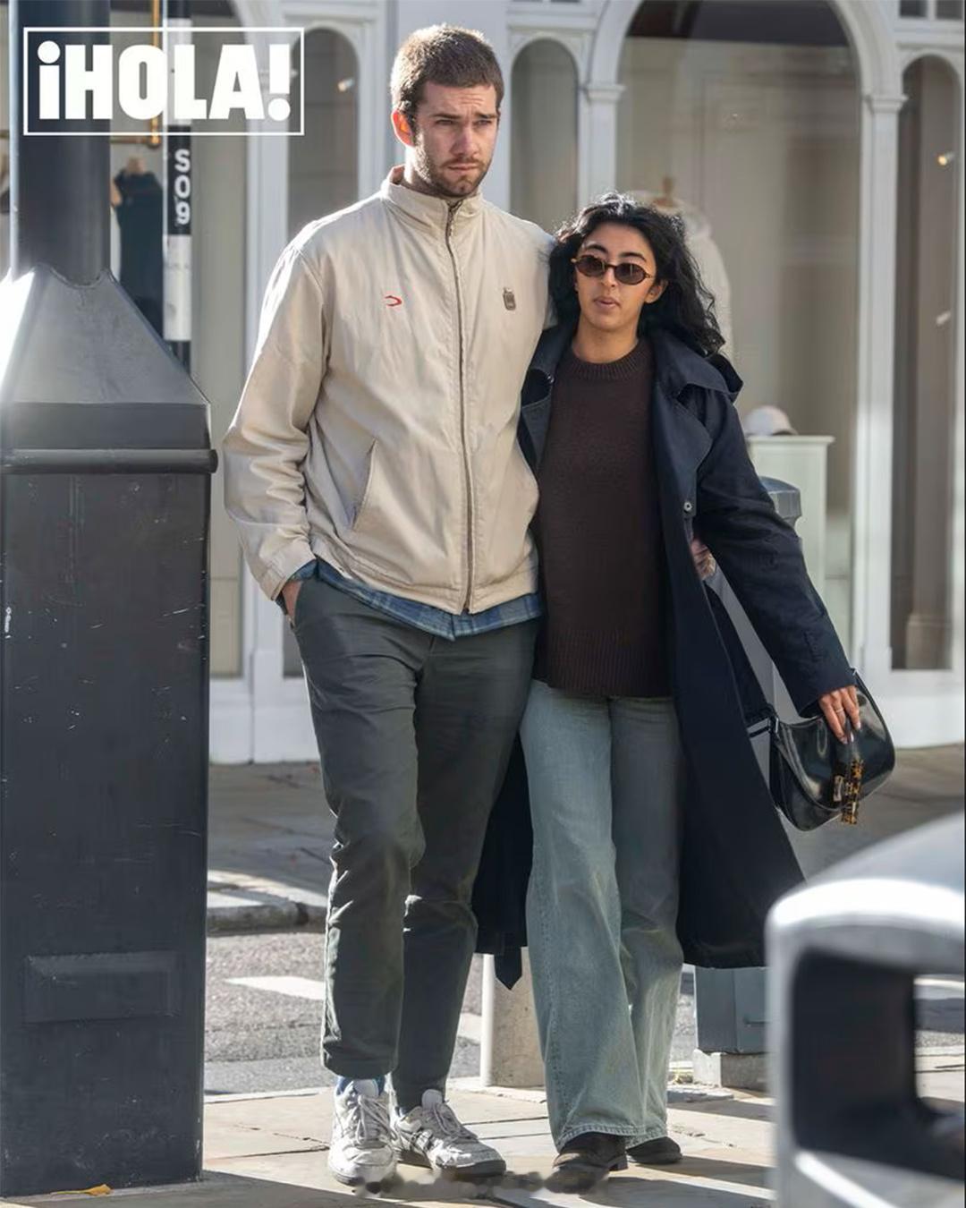 西班牙王室克里斯蒂娜公主的大儿子也胡安·乌丹加林恋爱了，hola拍到了