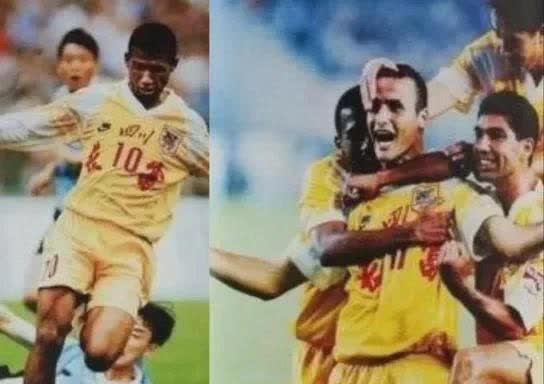 法比亚奴曾说：“我加盟全兴时才19岁，除了踢球，几乎什么都不懂。马明宇教了我很多