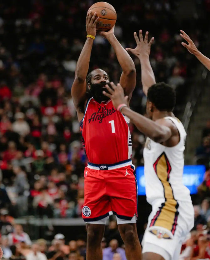 说实话,绝杀很惊喜,但是整场打的真差!RT,也就这场是鹈鹕,也就这场主场,也就