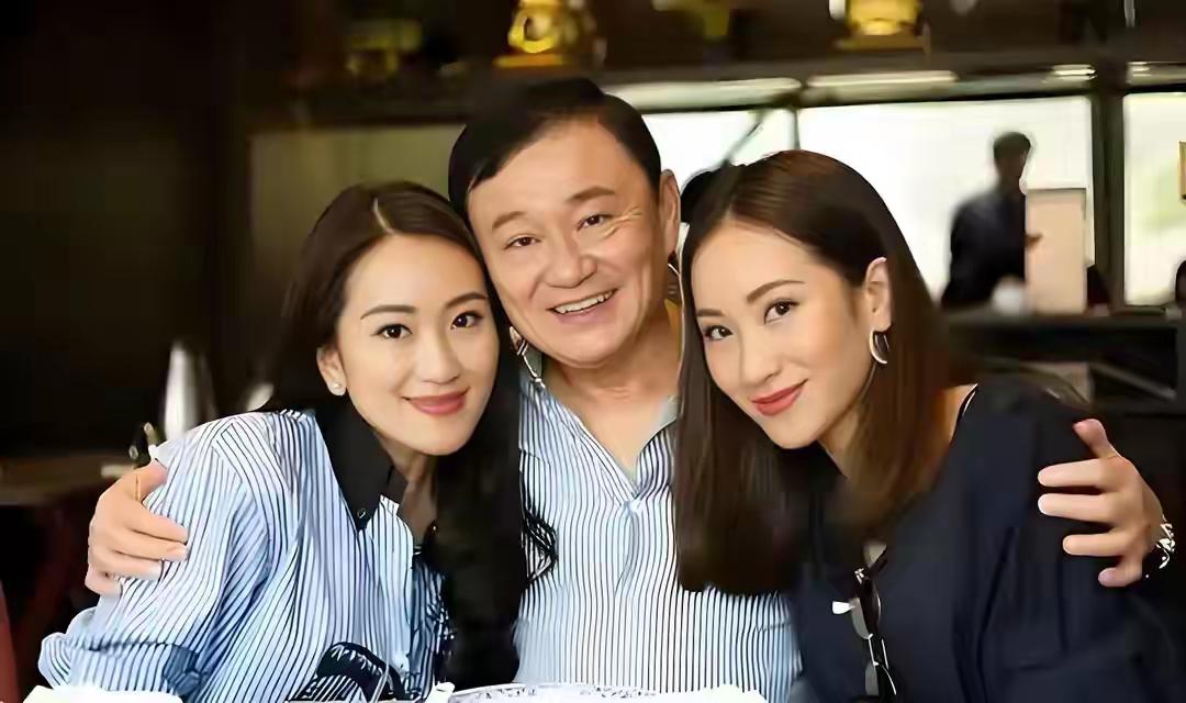 泰国宪法法院裁定佩通坦“录音门”案违宪解职，为泰党没有推荐萍通塔竞选下一届总理