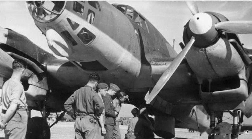 在1936-1939年间的马德里同室操戈战争当中，德三派去的“秃鹰”军团并非仅有