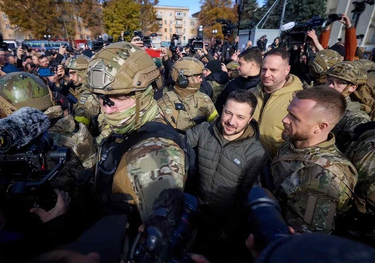 季米特罗夫陷落，乌军精锐投降，战争拼的不是枪炮是耐力2025年12月29号那