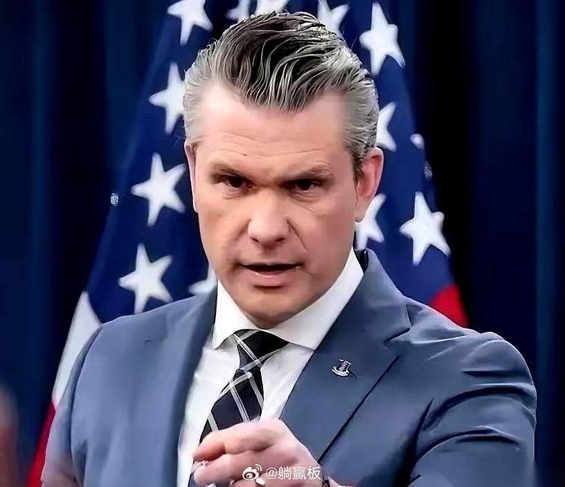 美军基地，刚出了个让所有士兵脊背发凉的命令。国防部长直接宣布：从现在起，所有士兵