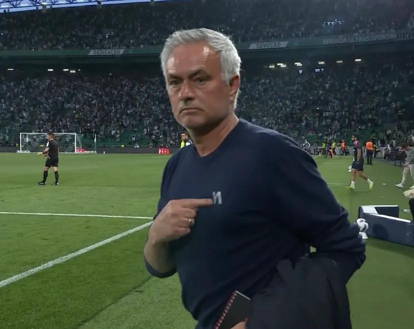 【葡超30轮，本菲卡客场2-1绝杀葡体，穆里尼奥关键战不拉胯】这场葡超第30轮