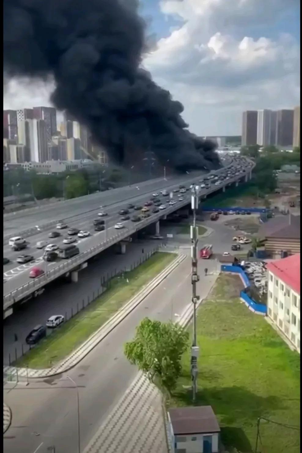 乌军无人机超过三分之二飞向莫斯科俄媒报道，当地时间6日，莫斯科市市长索比亚宁