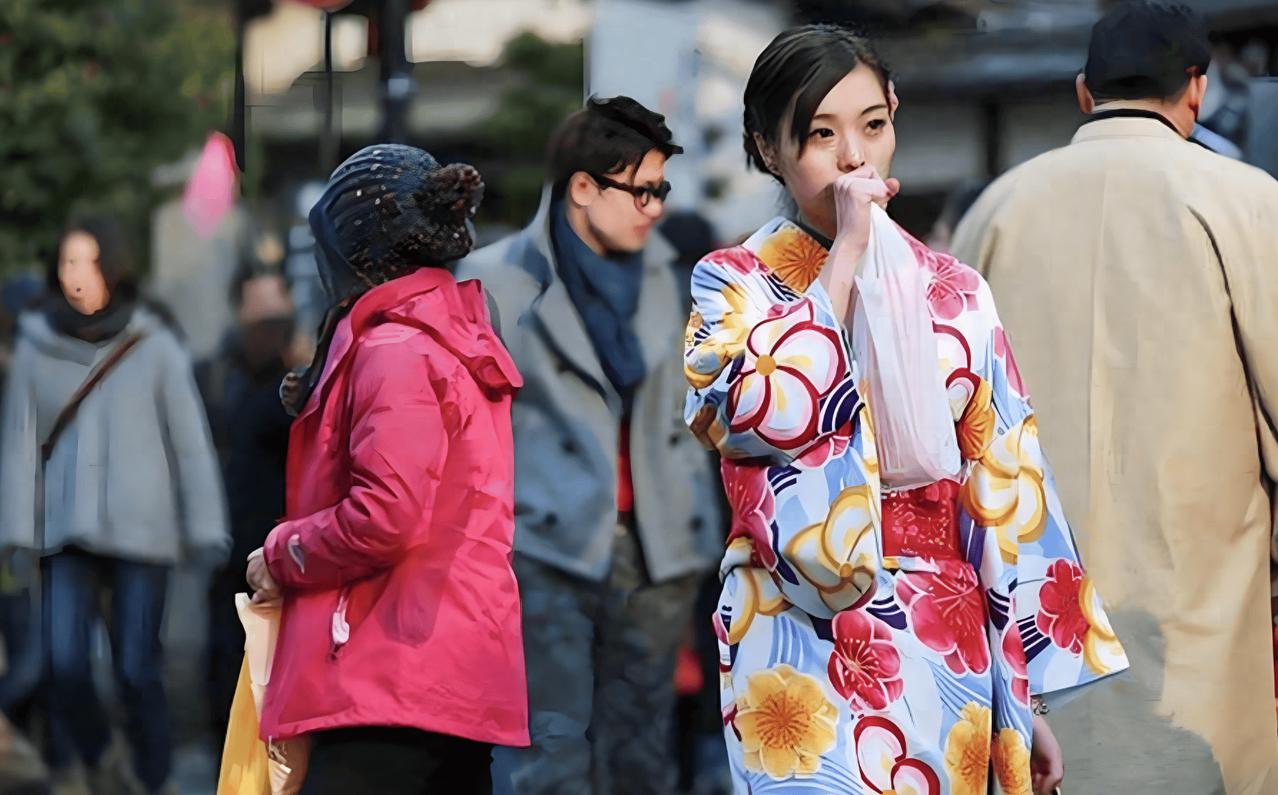 阴谋！阴谋！日本“间谍”进入杭州！他们不去西湖不看景。整天往城郊的产业园