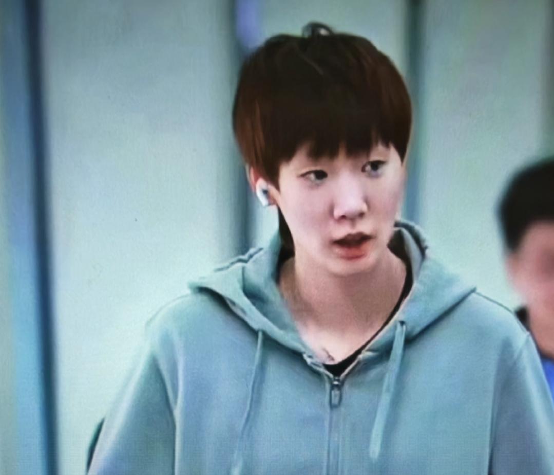 成都混团世界杯国乒迎来小组循环赛赛首场胜利8:1中国香港队赛制十五局八胜