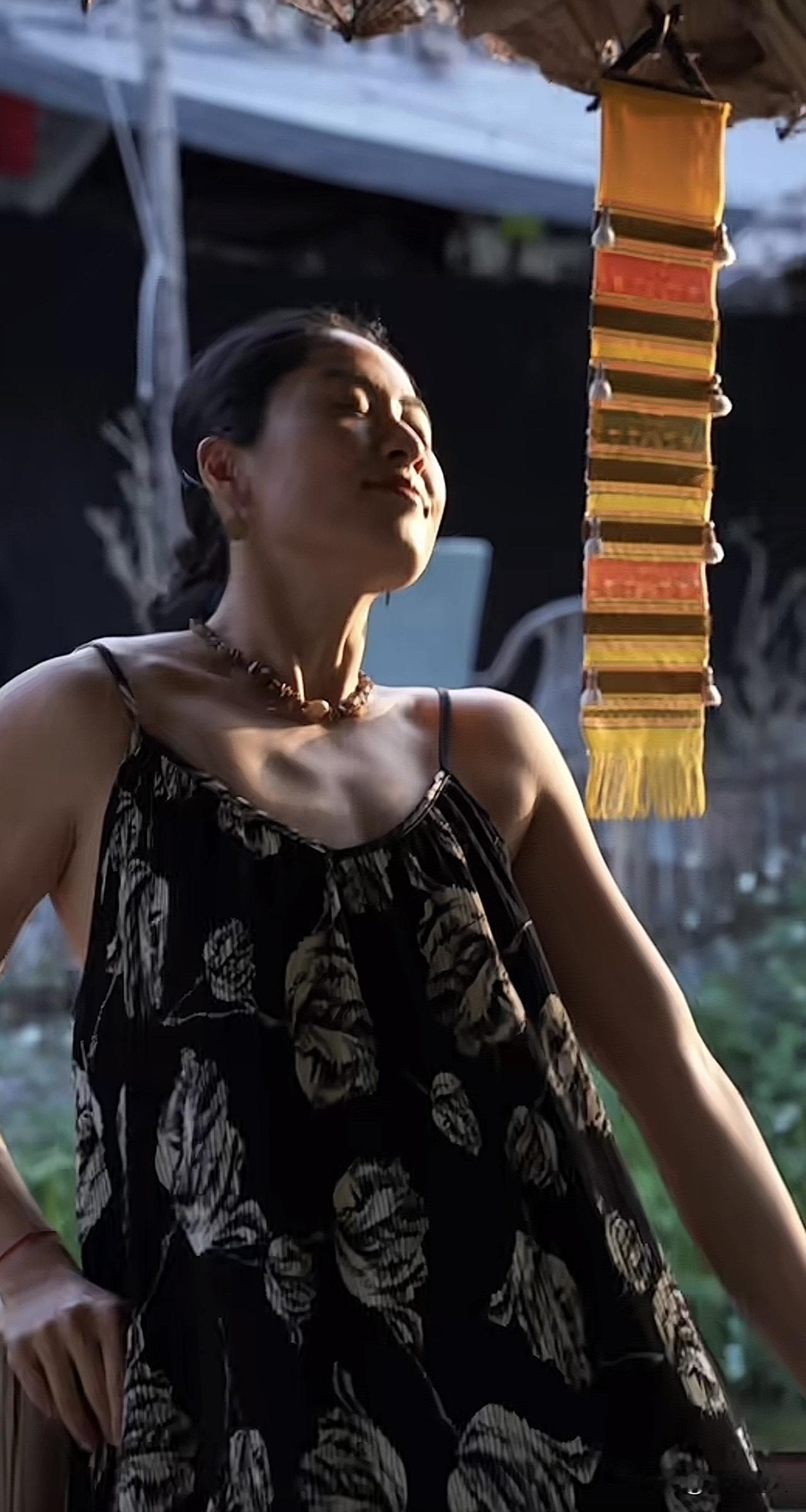 新思维：睡前睡后皆无爱，梦里梦外尽是愁这是一个波澜壮阔的时代，亦是一个人心漂