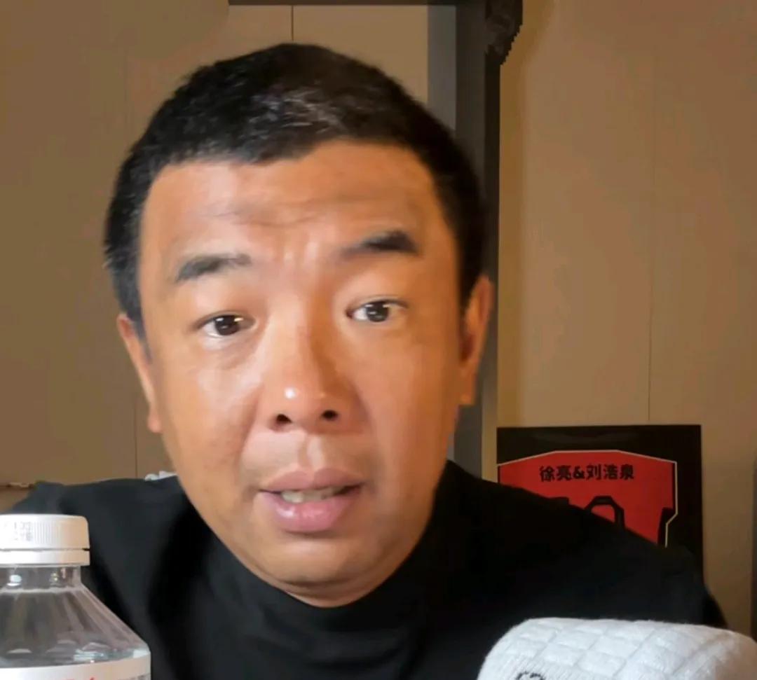 前国脚徐亮坦言，他很担心徐彬在英超留洋会遇到一个问题。在徐彬前往英超狼队留洋后