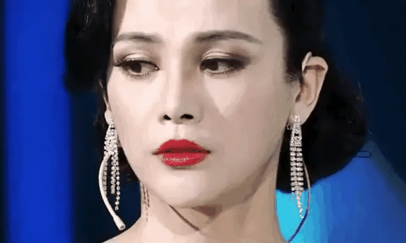 孙坚不是卖惨，他是真的挺惨的看过他以前视频的就会知道，他可是一个人管着一家十几