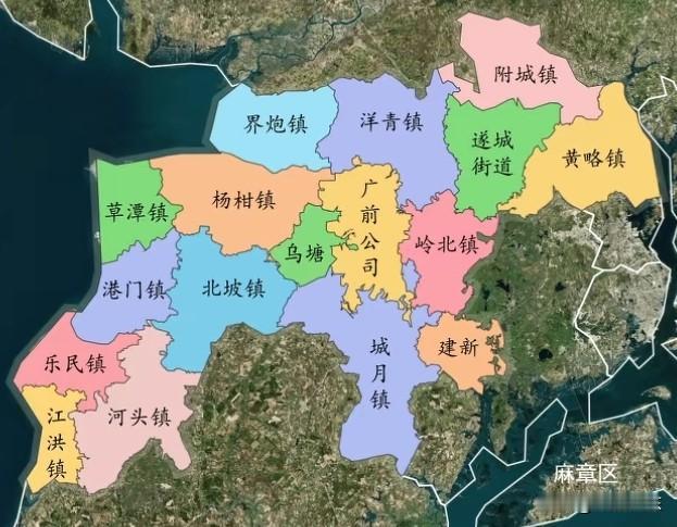 遂溪是湛江下辖的一个县。它的面积达2100多平方公里，人口110多万，不