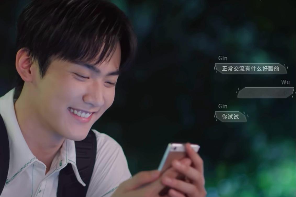 “李雾，你要不要去走廊那边笑，笑完再进来。”啊啊啊啊啊啊小狗逗完姐姐根本无法保持