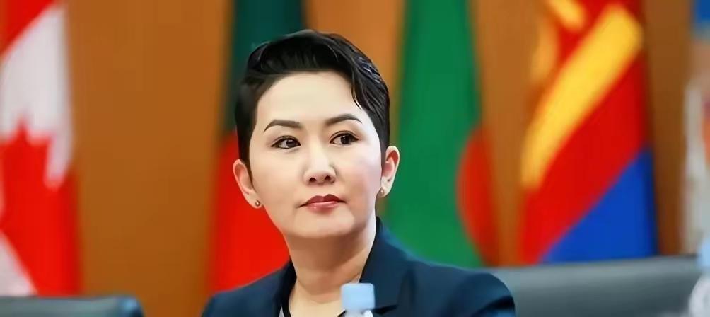 蒙古在“第三邻国”的策略上越行越远会为自己的短视买单的时候蒙古外交部长巴特策