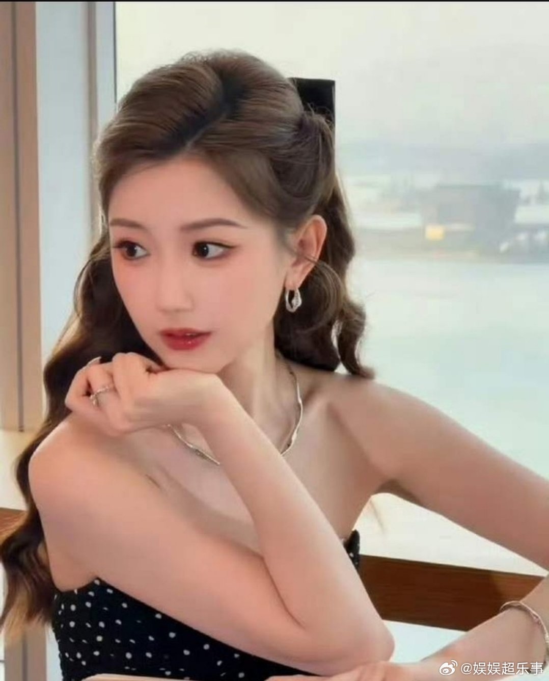 好美，毛晓彤是吃了驻颜丹吗😍