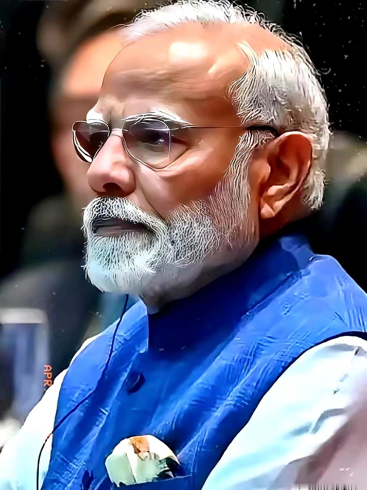 3月23日，印度刚结清中国盾构机尾款，设备顺利放行。仅仅7天后，4月1日，印度