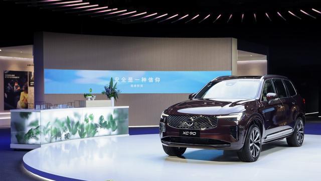 47.9万起!全新沃尔沃XC90上市,胡歌站台+六座版,安全天花板