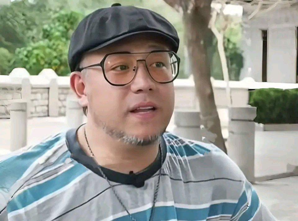 前Boy'z成员张致恒真是话题不断。他和妻子雯雯婚后连生四个儿子，可经济一直不稳