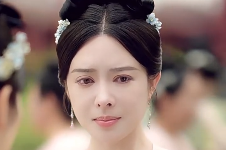 40岁宫女出宫前惊天逆转！皇上临幸改写命运