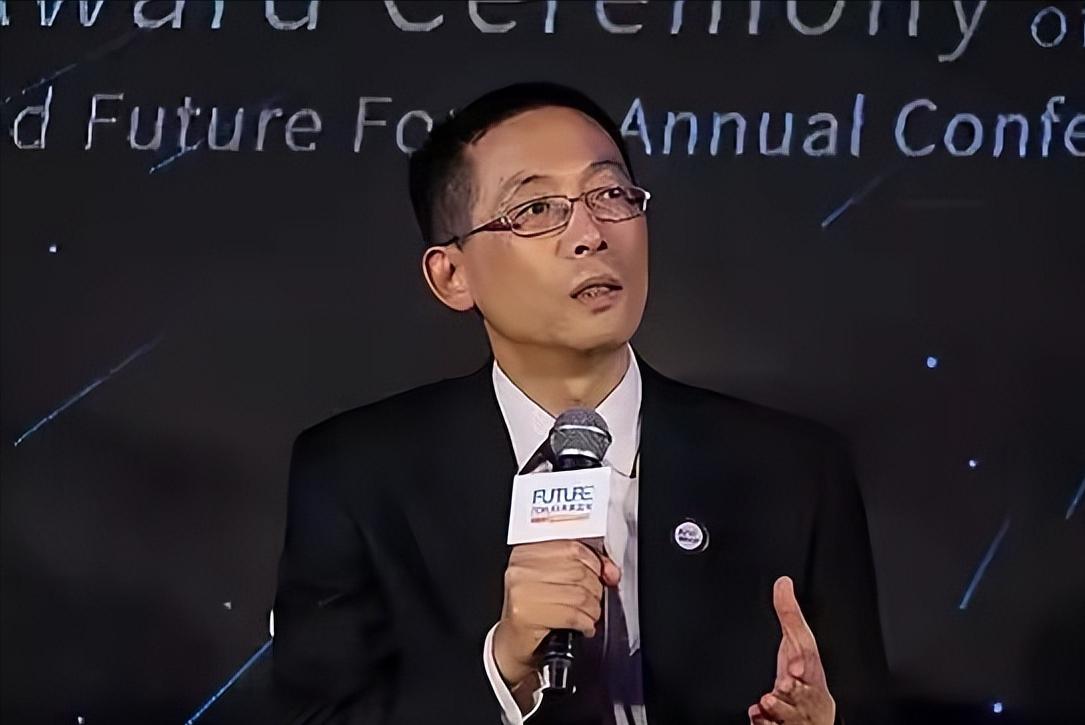 中国科学院院士施一公再次抛出惊人言论：“清华70%至80%的高考状元去哪儿了？