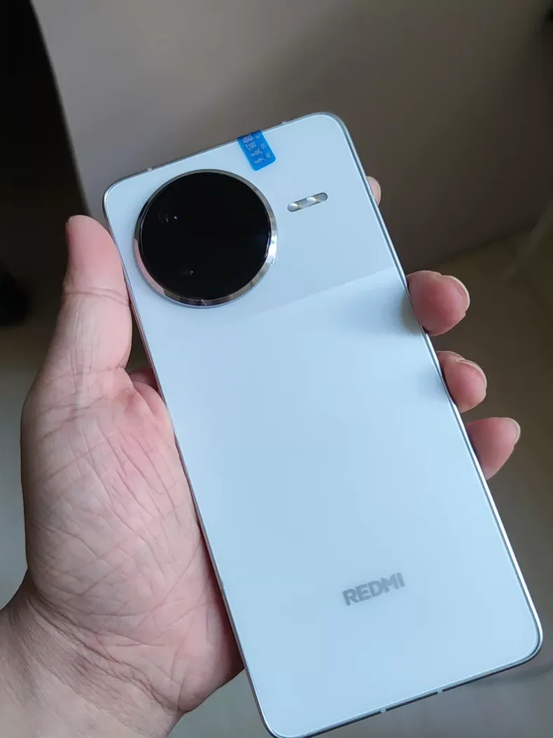从3599元跌至2294元，16GB+1TB+6550mAh，值