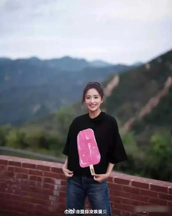 她真的很漂亮，搞不懂为啥前夫不好好珍惜