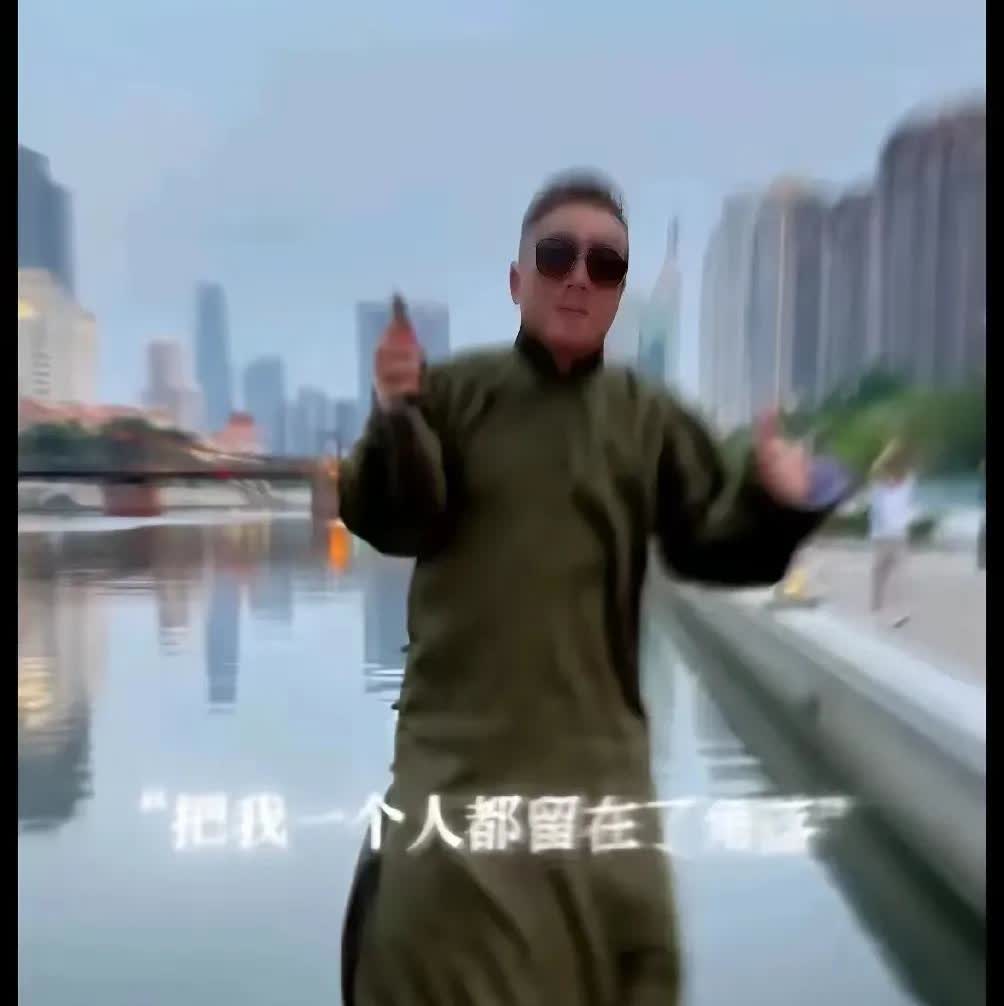 都说杨议神经症状越来越重！你说能不严重吗？从7月海河风波，自己是因为博物馆违