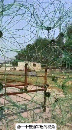 俄罗斯民间志愿者团体根据实战经验开发出了防护自杀式无人机的装置“蒲公英”，这些用
