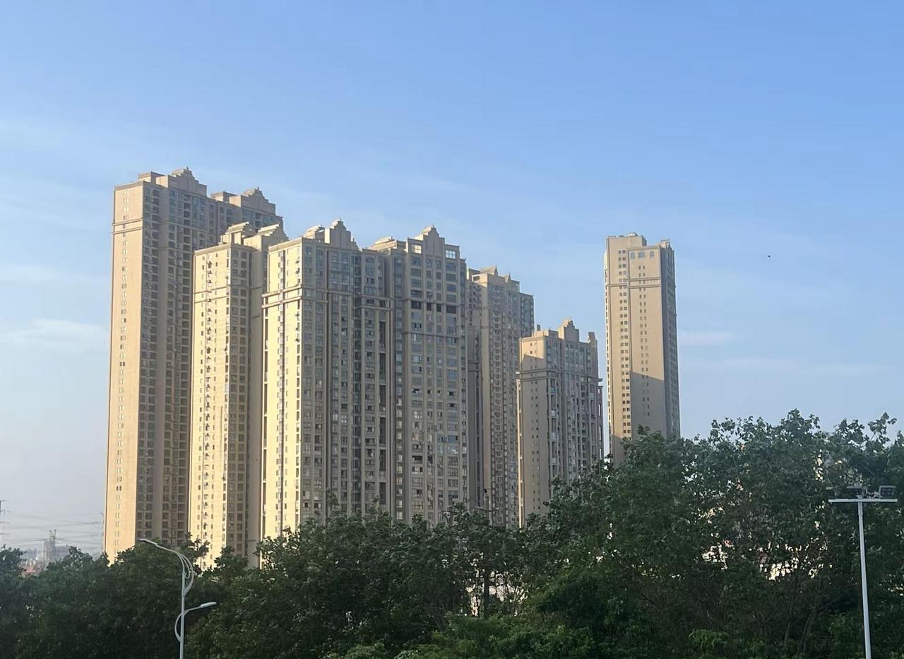 今晚九点半【诈骗团伙“黑吃黑”，专坑。今晚九点半【诈骗团伙“黑吃黑”，专坑“六合