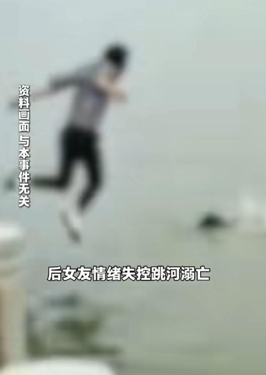 “冤不冤？”7月19日报道，广东韶关，一对情侣喝酒后，发生激烈争吵，下车后还动起