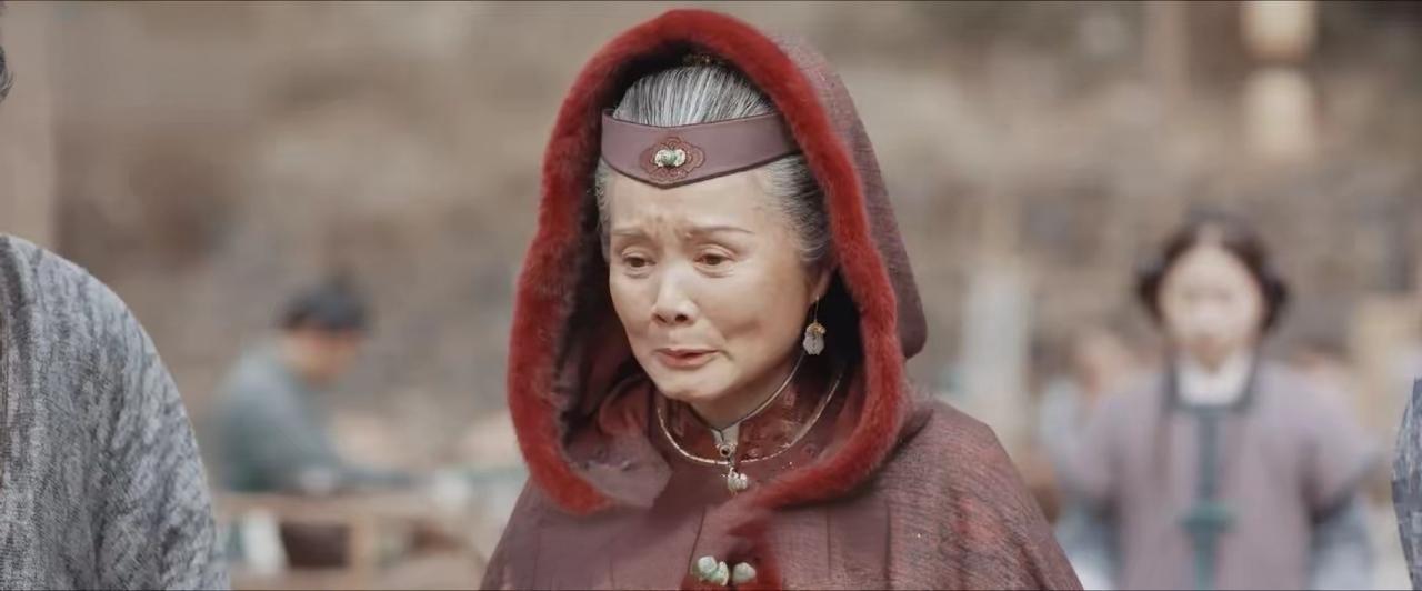 追剧《家业》七祖母在睡梦中安详地走了，她走得很放心，她临走之前把李家和李墨全权交