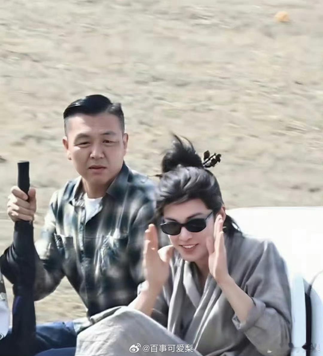 王鹤棣今天上班还开开心心的录音放出来感觉可以继续粉了！他状态超稳，上班还这么开