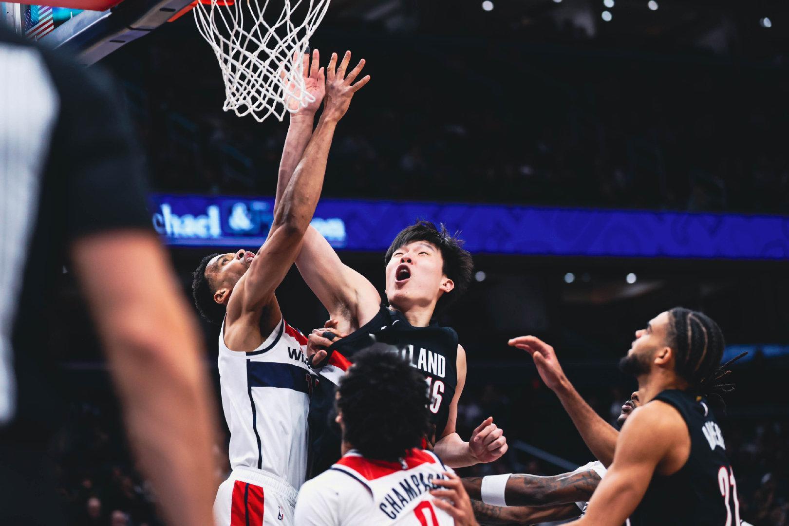 杨瀚森目前观感最好的比赛，作为一名替补内线，很好完成任务，我今天勇敢给打85分。