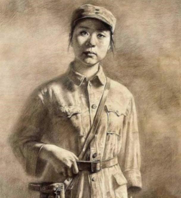 她原名姜淑贞，25岁那年，敌人的枪响划破了杨柏村的清晨。1933年她改名叫江涛