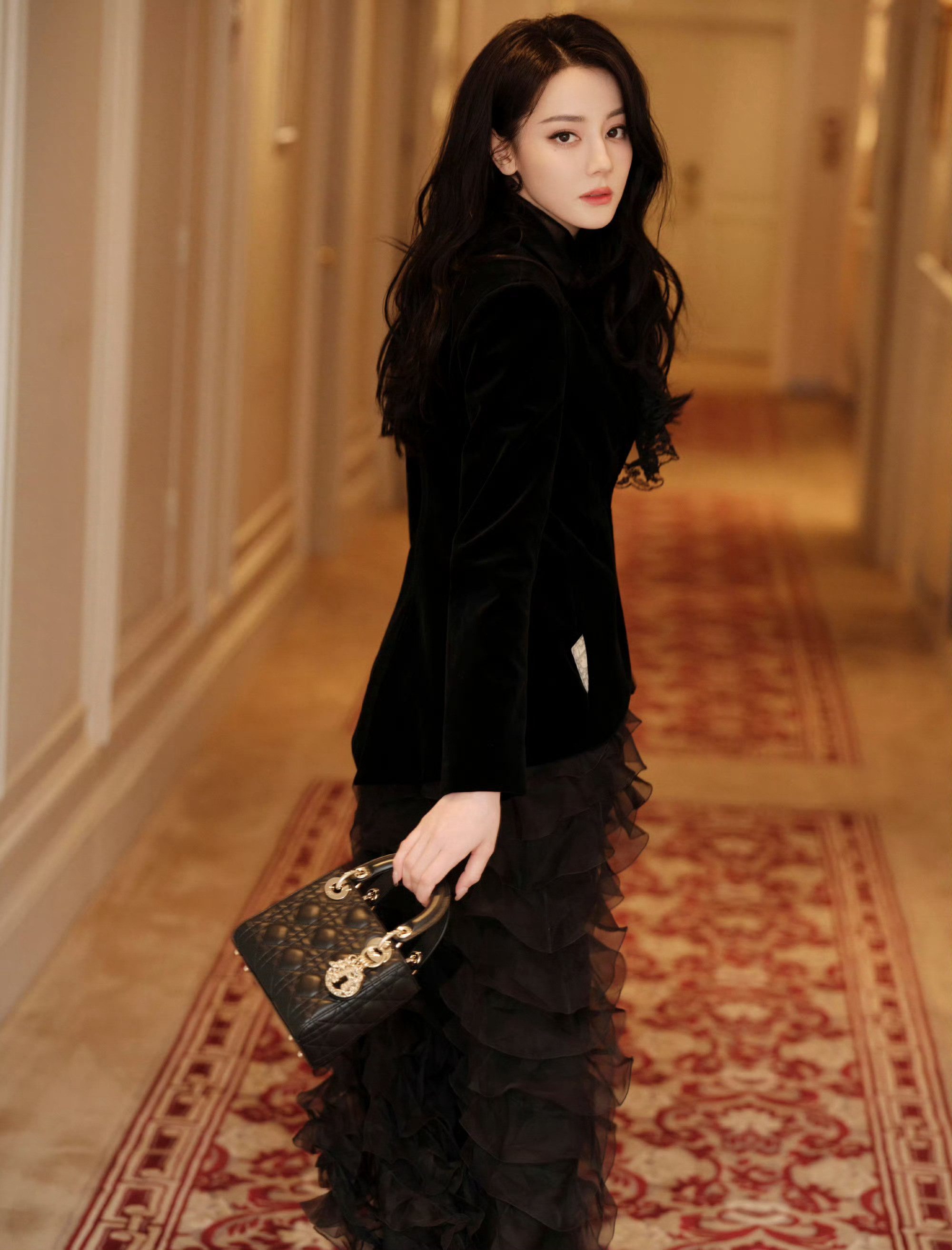 迪丽热巴王俊凯最新DIOR大片迪丽热巴王俊凯DIOR大片迪丽热巴王俊凯DIOR大