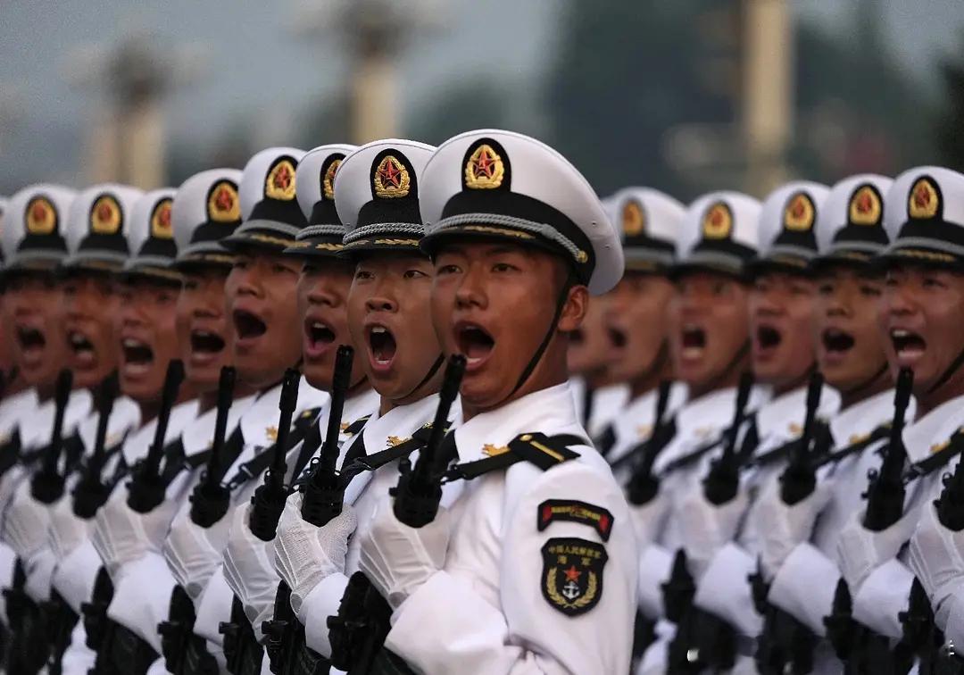 不管法新社了，咱自己拍的就挺好​​​