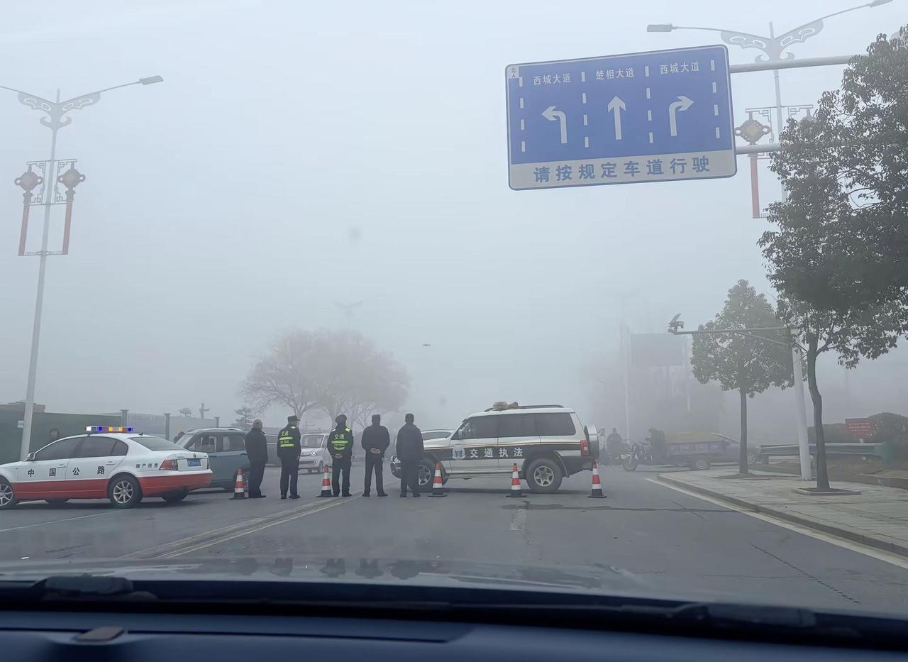 辅桥走不了高速不让上哈哈二桥唯一的选择一早上全在路上了